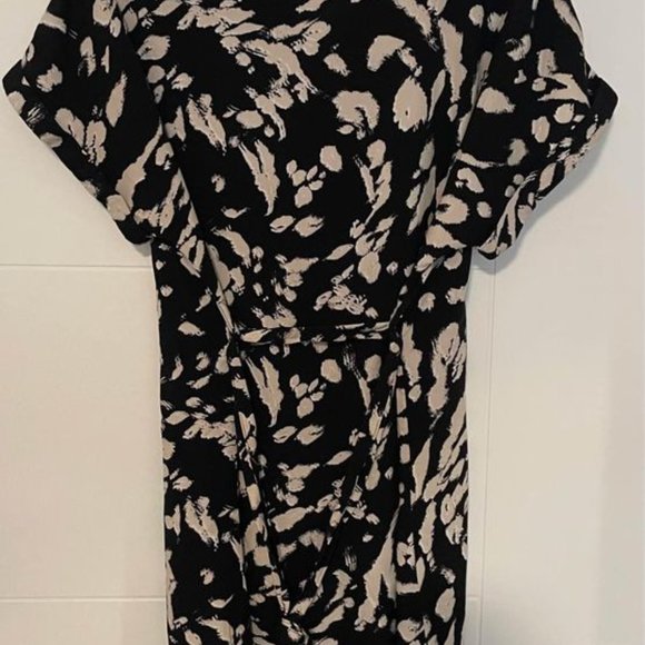 Vero Moda Tie Dress - Picture 5 of 5